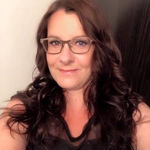 Meet your Posher, Melanie